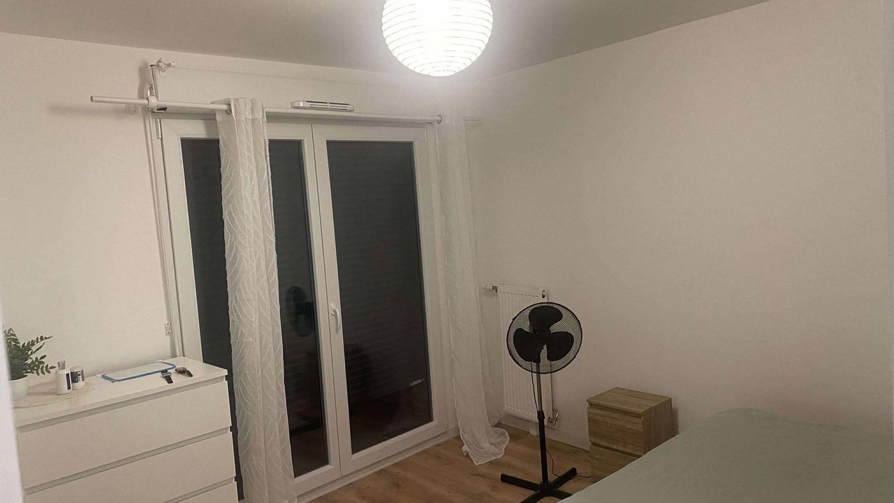 Photo of Bedroom in Romainville