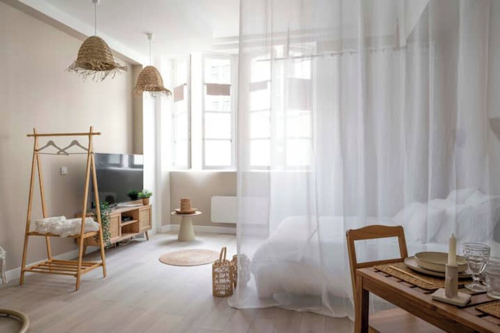 Photo of Bedroom in Saint-Pierre-les-Nemours