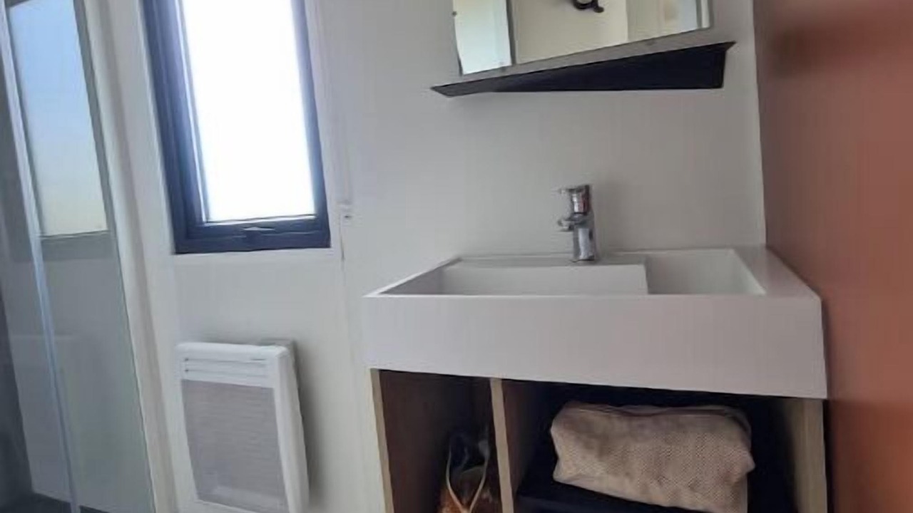 Photo of Bathroom in Equihen-Plage