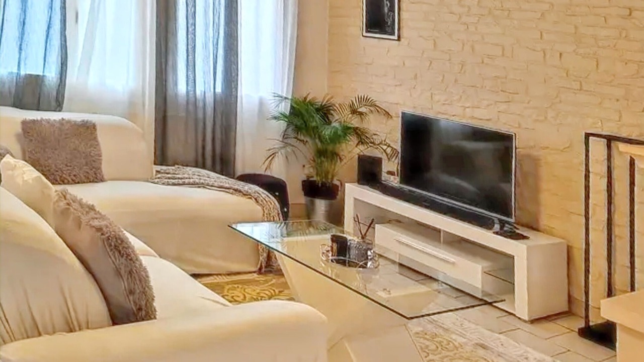 Photo of Livingroom in Saint-Martin-Longueau
