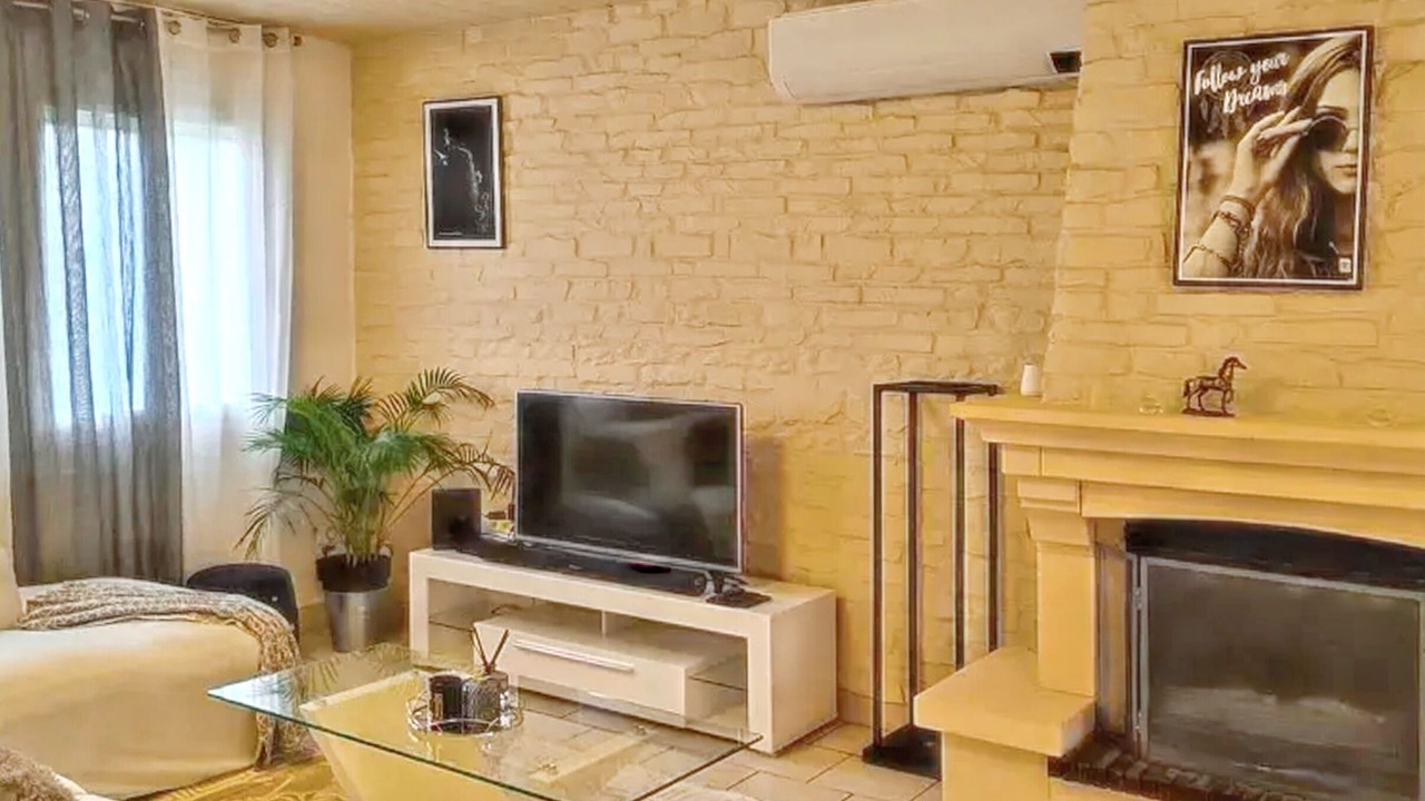 Photo of Livingroom in Saint-Martin-Longueau