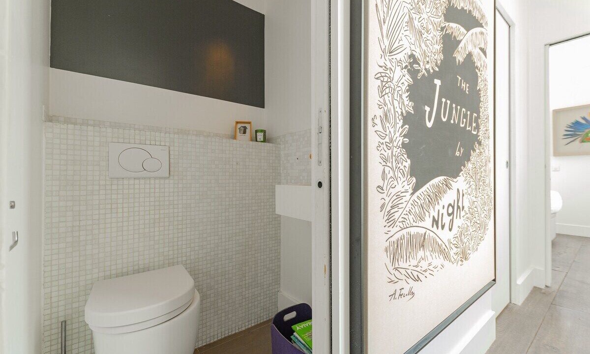 Photo of Bathroom in Quartier du Mail