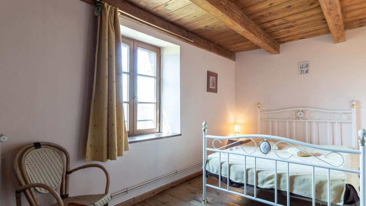 Photo of Bedroom in Fougerolles-Saint-Valbert