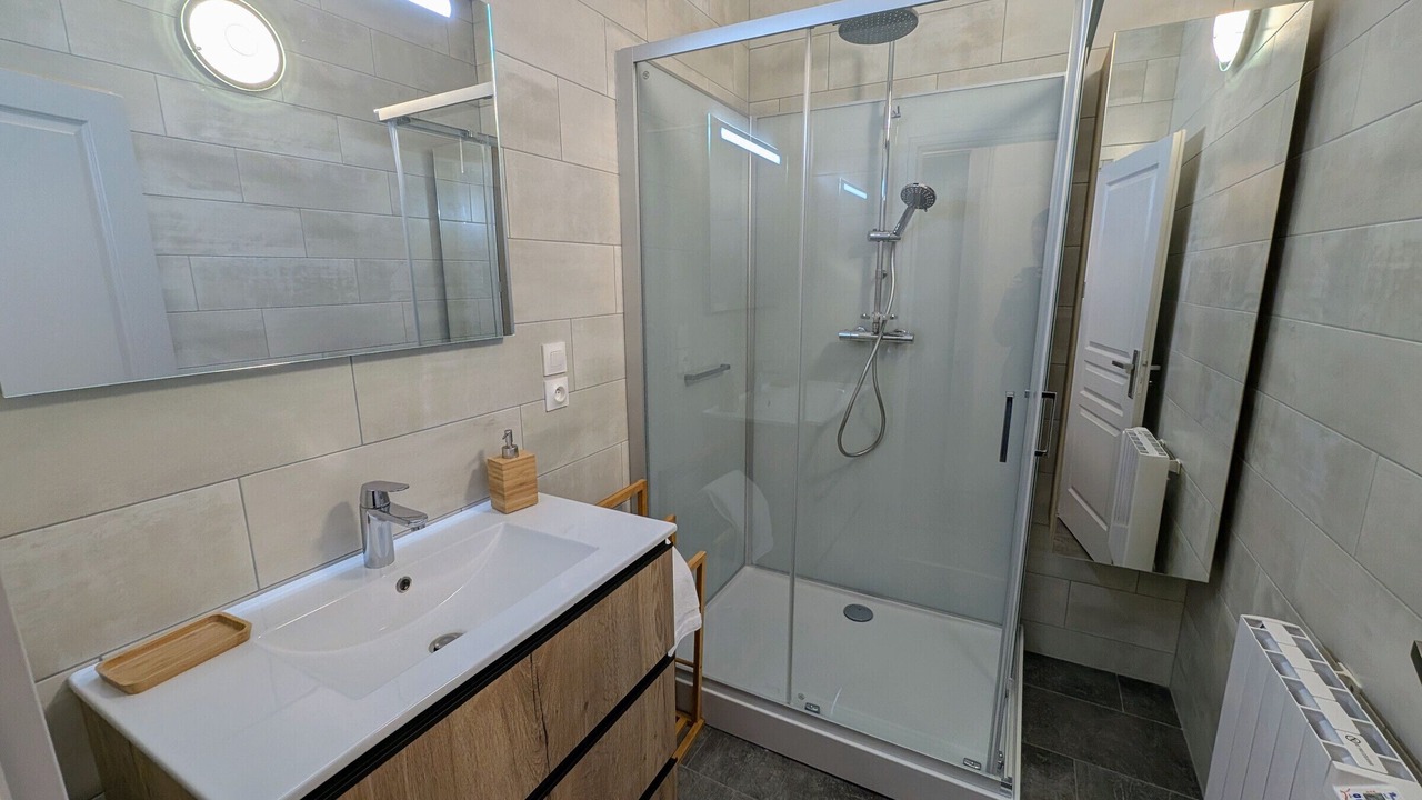 Photo of Bathroom in Gy