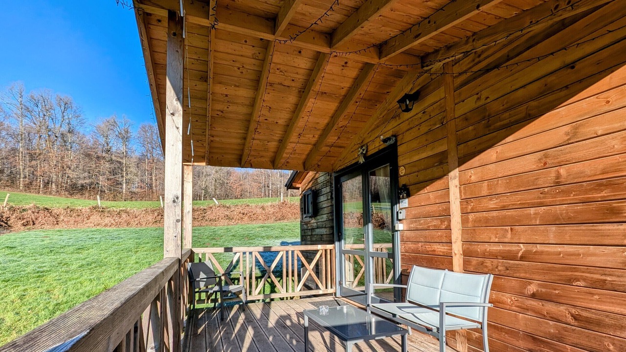 Photo of Patio Balcony in Fougerolles-Saint-Valbert