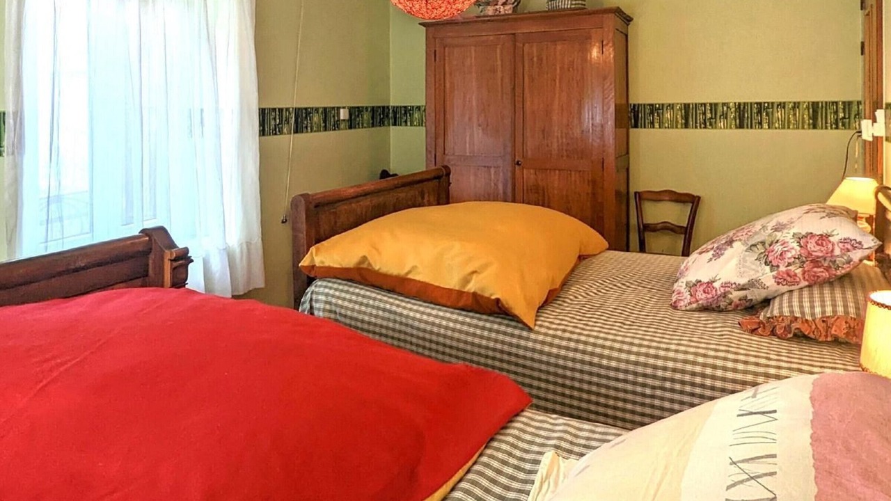 Photo of Bedroom in La Roche-Morey