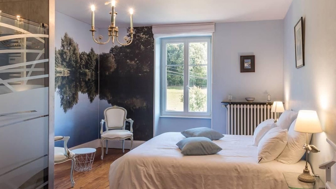 Photo of Bedroom in Fougerolles-Saint-Valbert