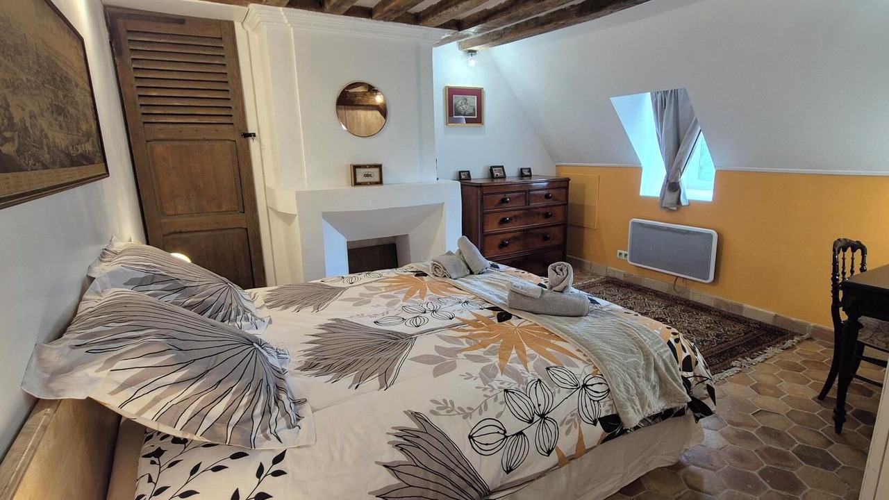 Photo of Bedroom in Neuville-Bosc