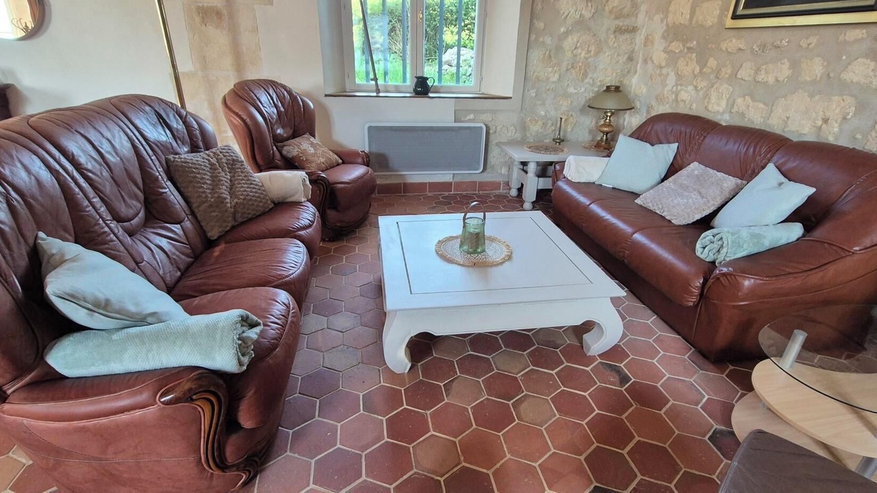 Photo of Livingroom in Neuville-Bosc