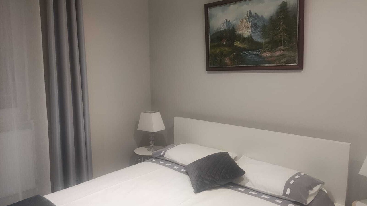 Photo of Bedroom in Montceau-les-Mines