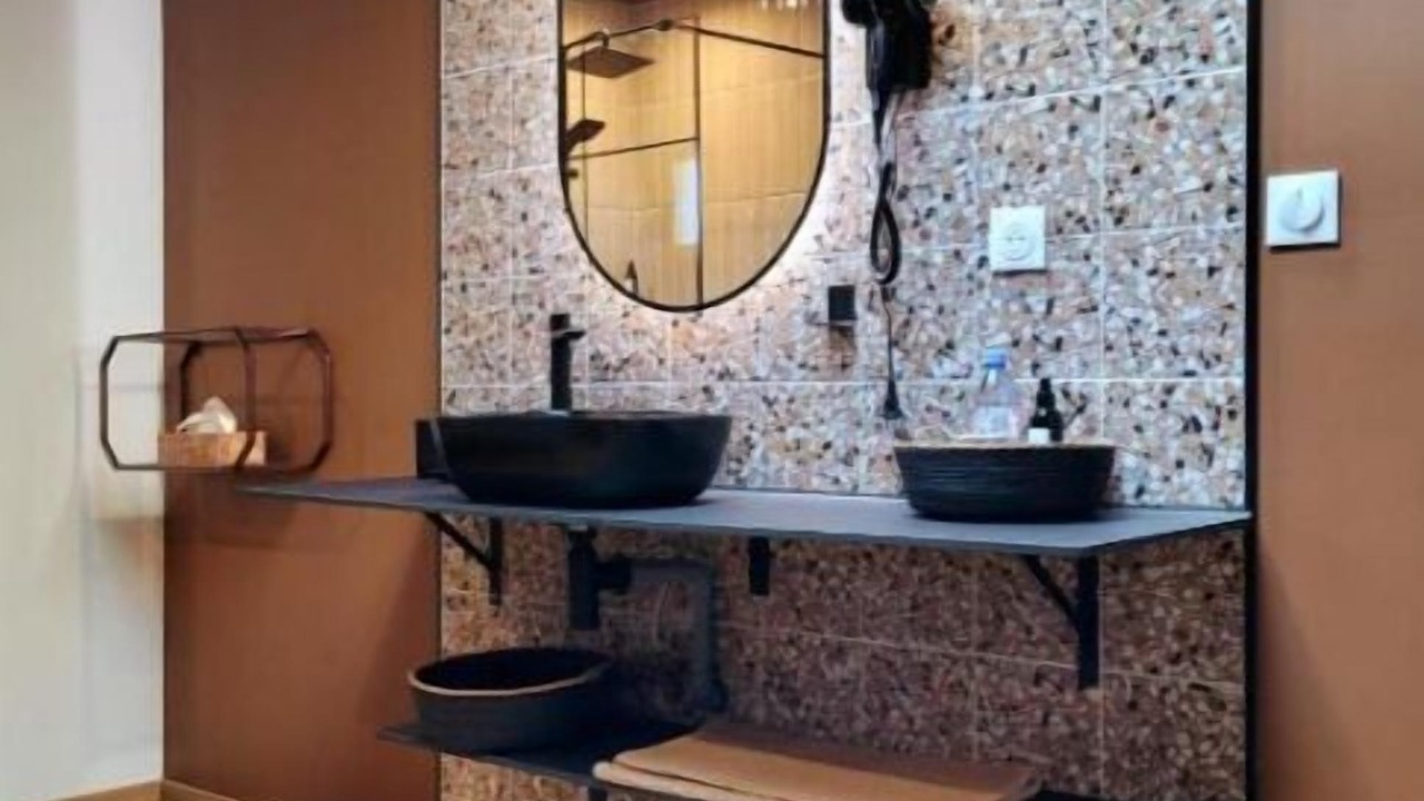 Photo of Bathroom in Sens
