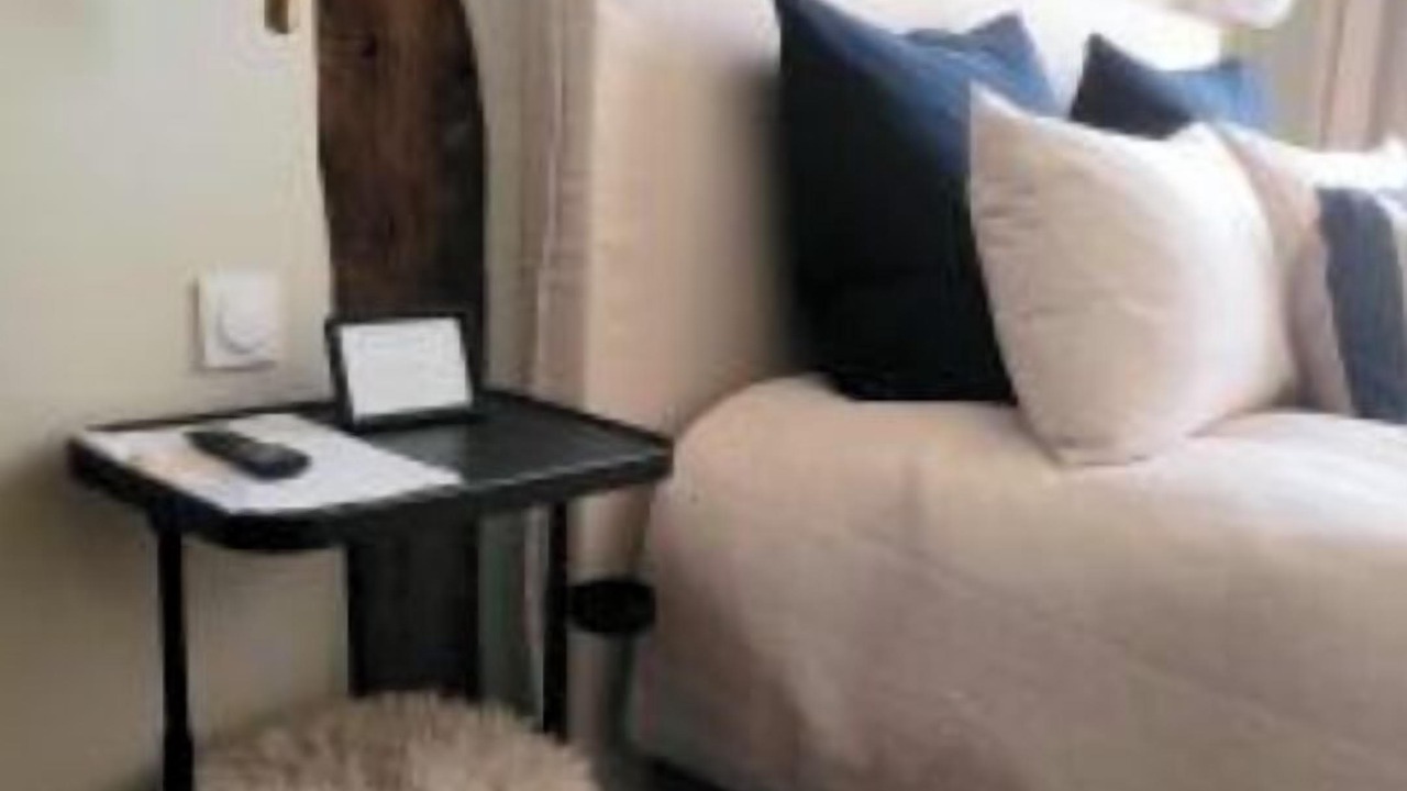 Photo of Bedroom in Sens