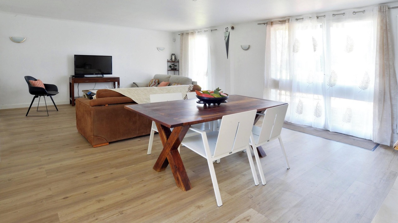 Photo of Livingroom in Ferolles-Attilly