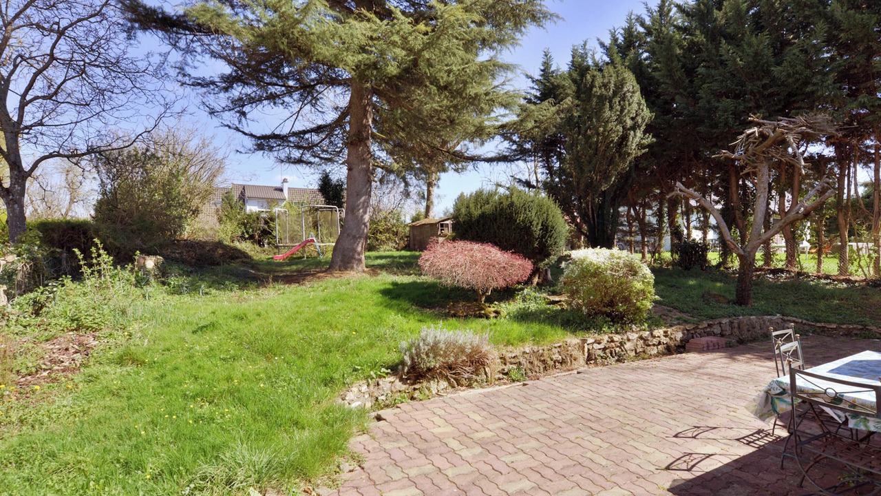 Photo of Others in Ferolles-Attilly