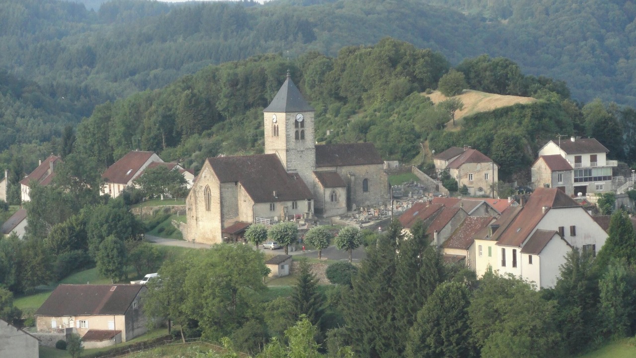 Photo of Others in Saint-Laurent-la-Roche