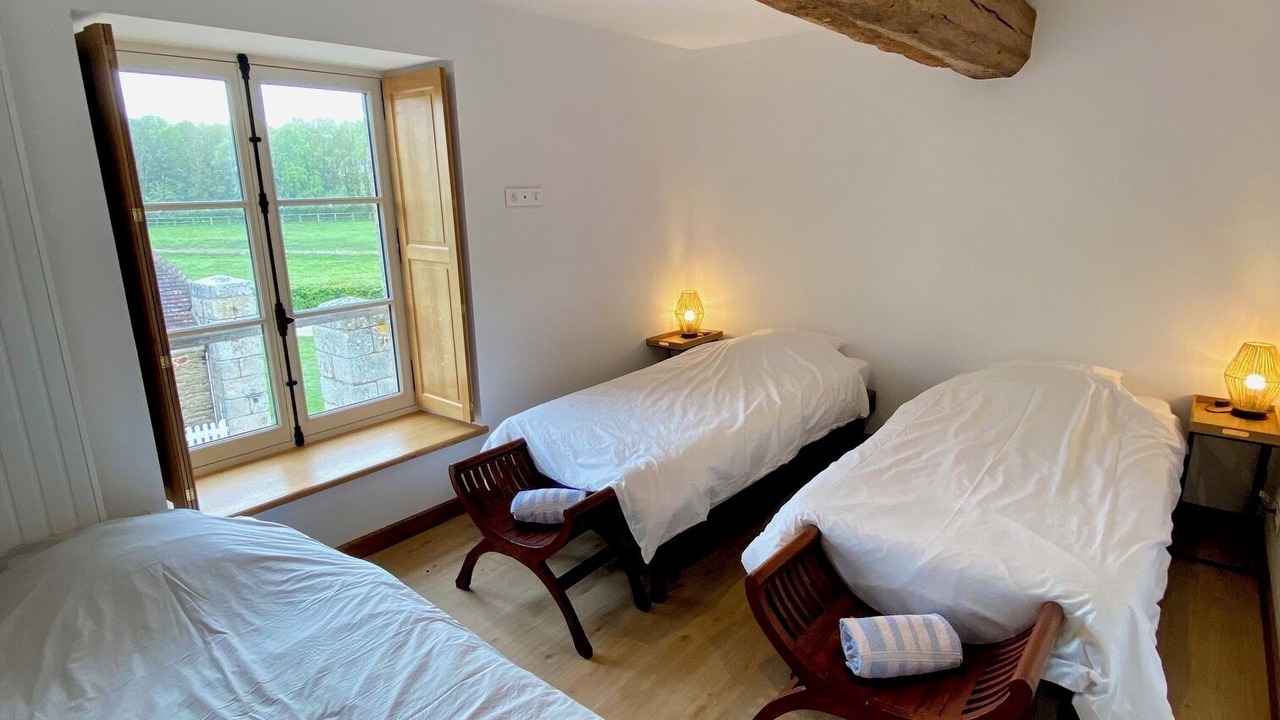 Photo of Bedroom in Champfremont