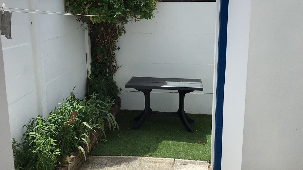 Photo of Patio Balcony in Quartier Saint-Clement - Jardin des Plantes