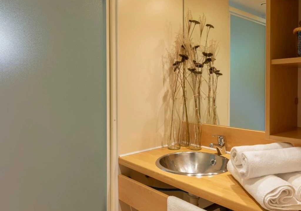Photo of Bathroom in Levier