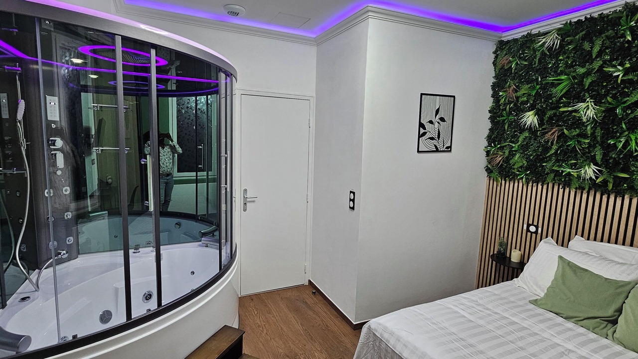 Photo of Bedroom in Amiens