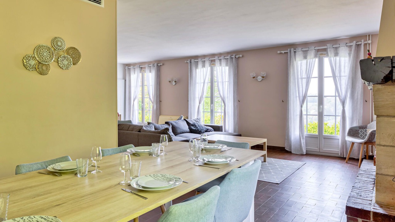 Photo of Bedroom in Catenay