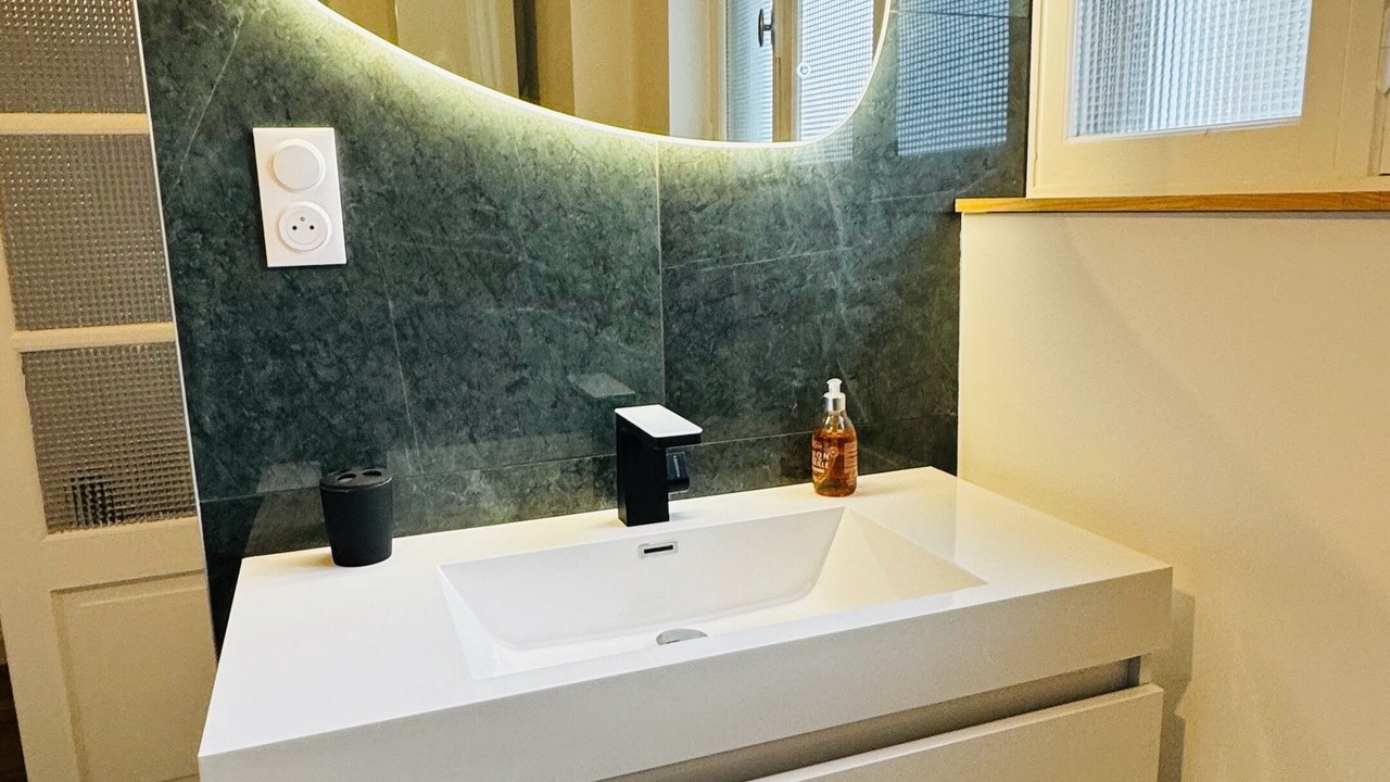 Photo of Bathroom in Epernay