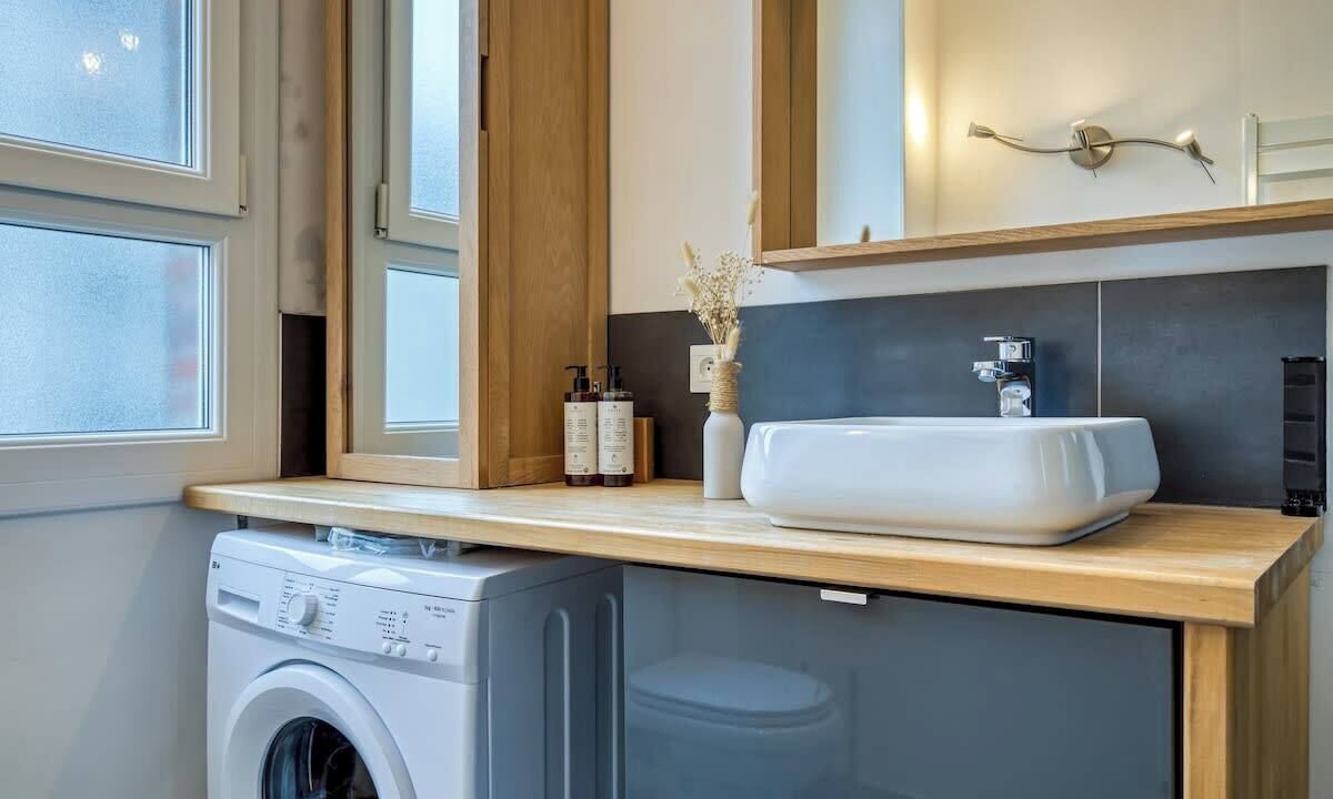 Photo of Bathroom in Coteaux Ouest