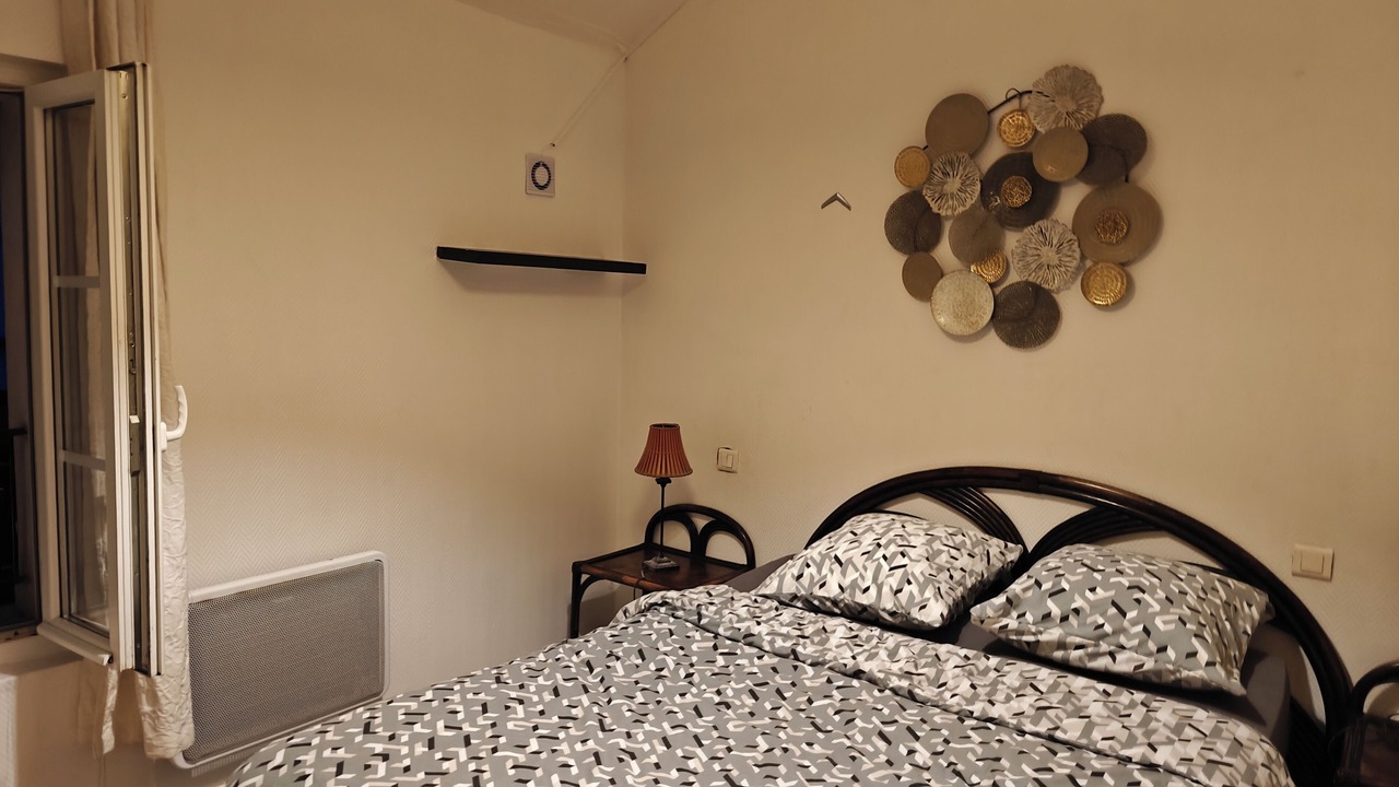 Photo of Bedroom in Milly-la-Foret