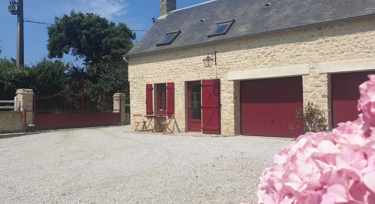 Photo of Outdoor in Englesqueville-la-Percee