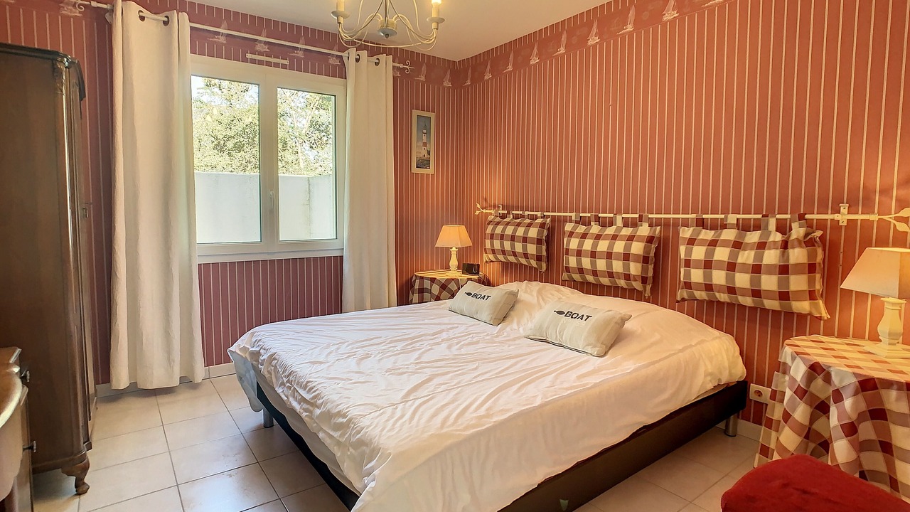 Photo of Bedroom in (le) Mesnil Hue