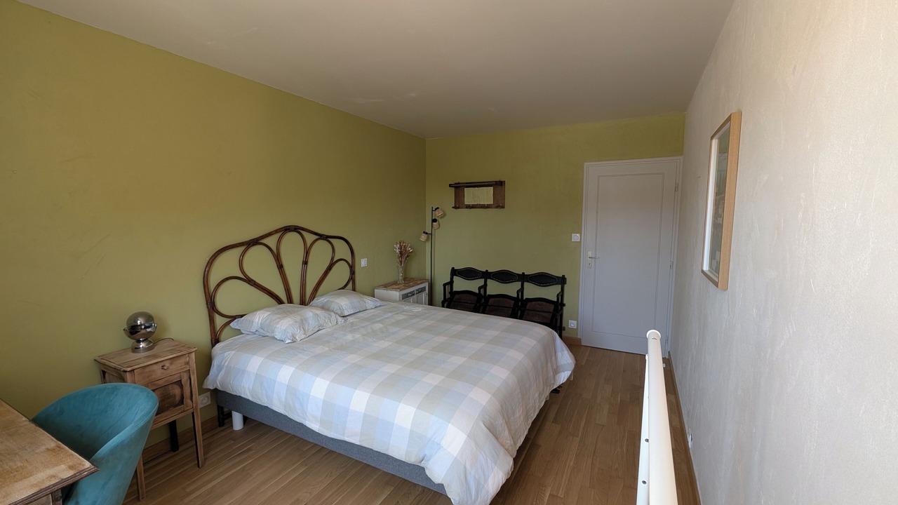 Photo of Bedroom in Aze