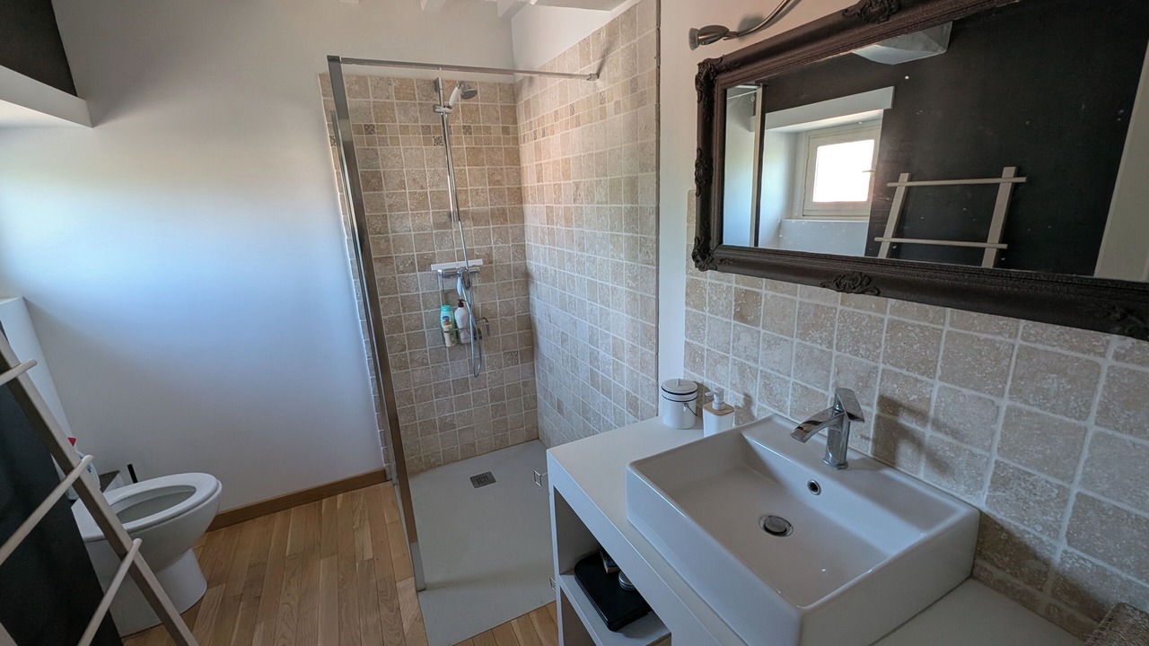 Photo of Bathroom in Aze