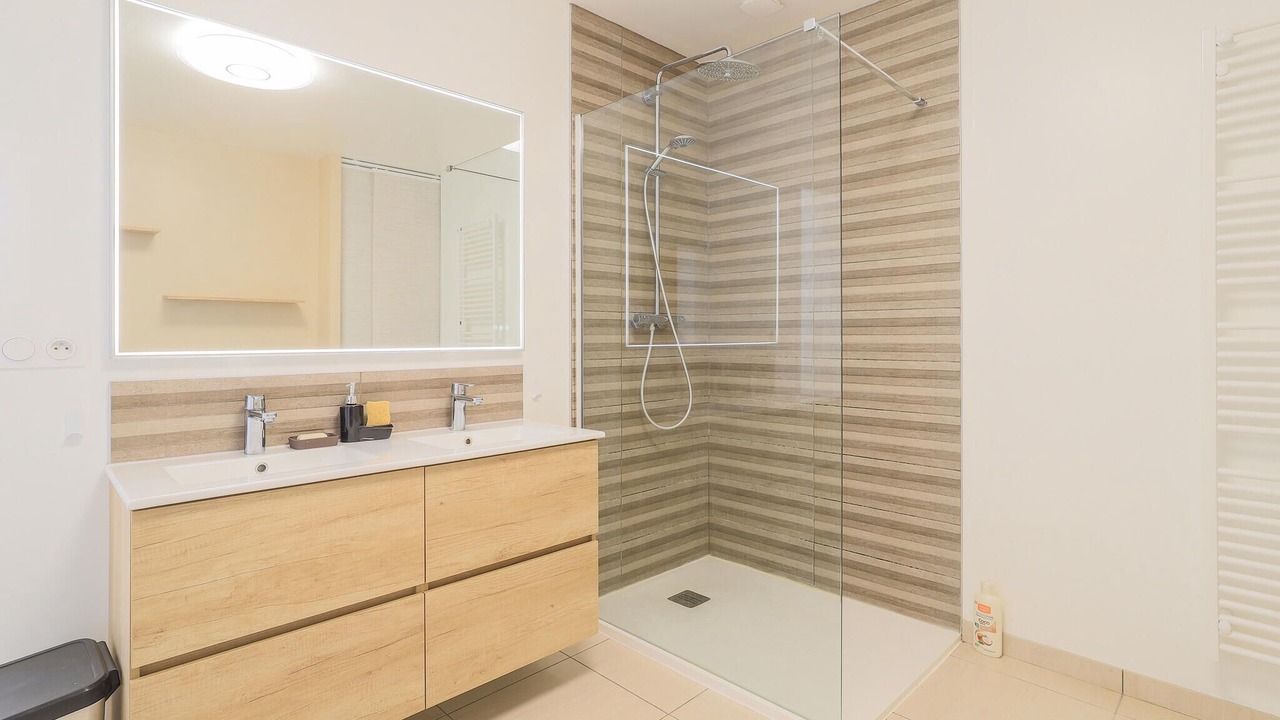 Photo of Bathroom in Oxelaere