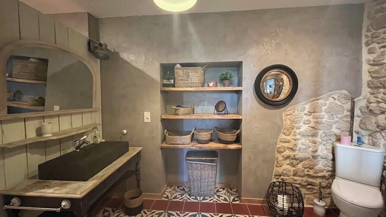 Photo of Bathroom in Lagamas