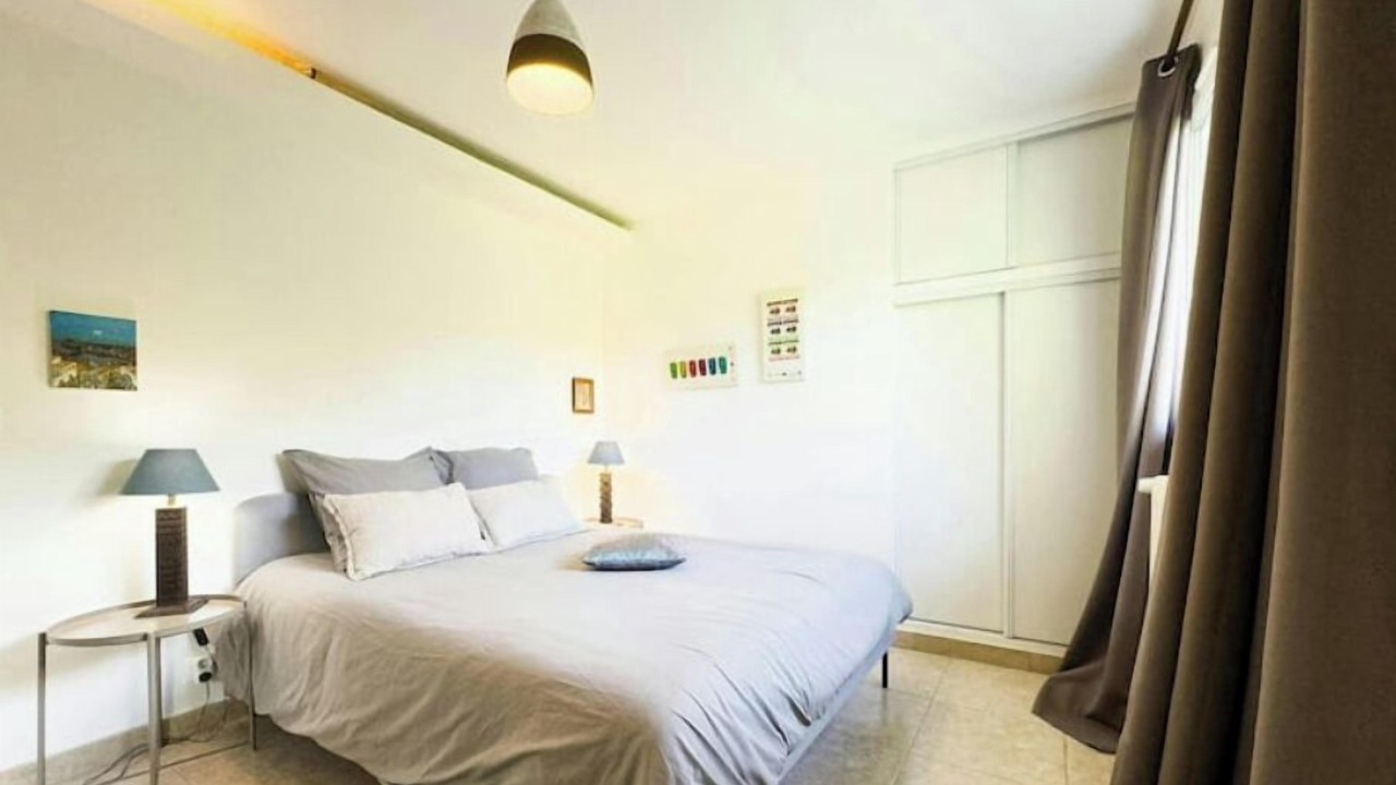 Photo of Bedroom in Saint-Pierre-les-Nemours