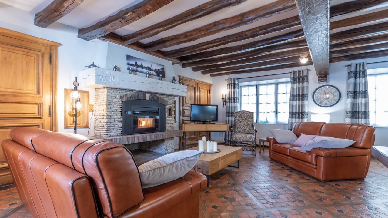 Photo of Livingroom in Cuchery