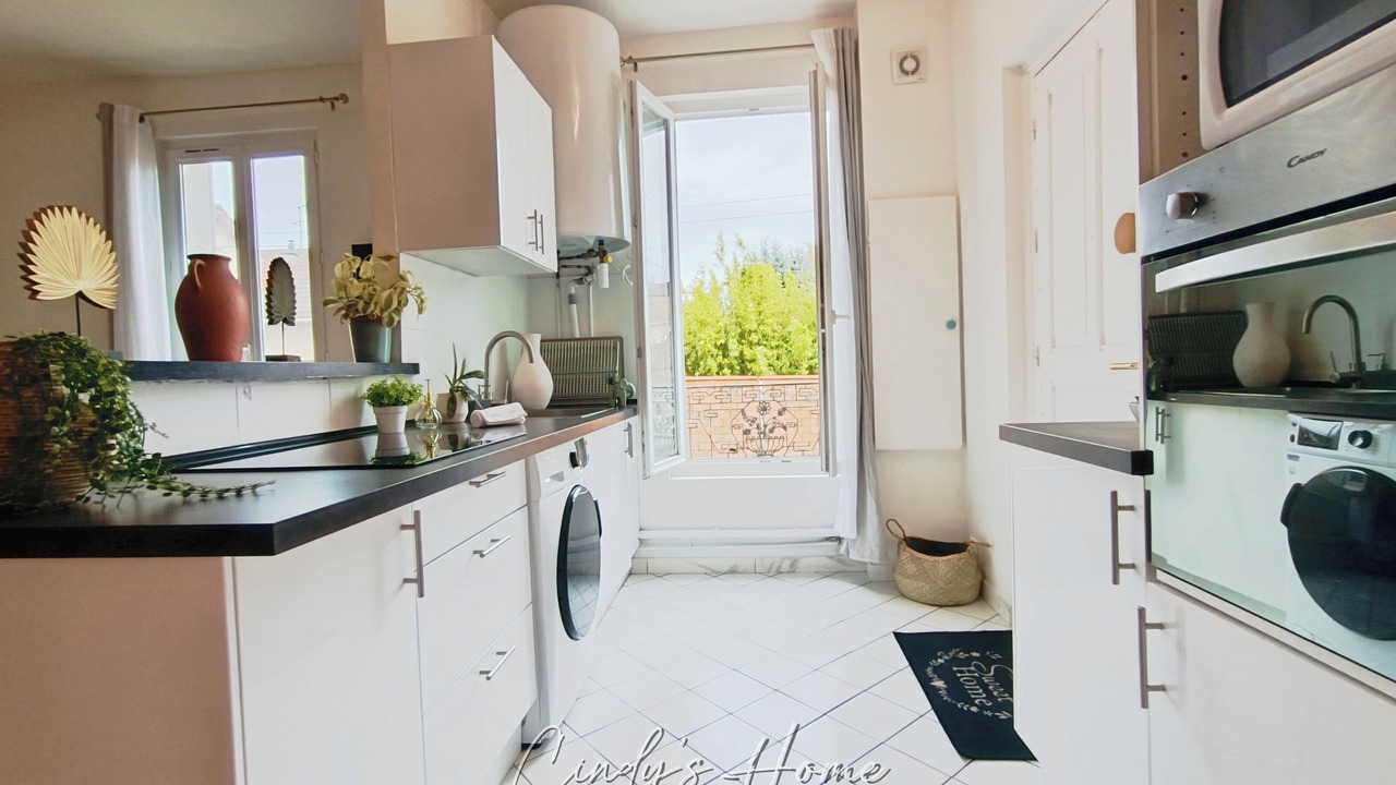 Photo of Kitchen in Deuil-la-Barre