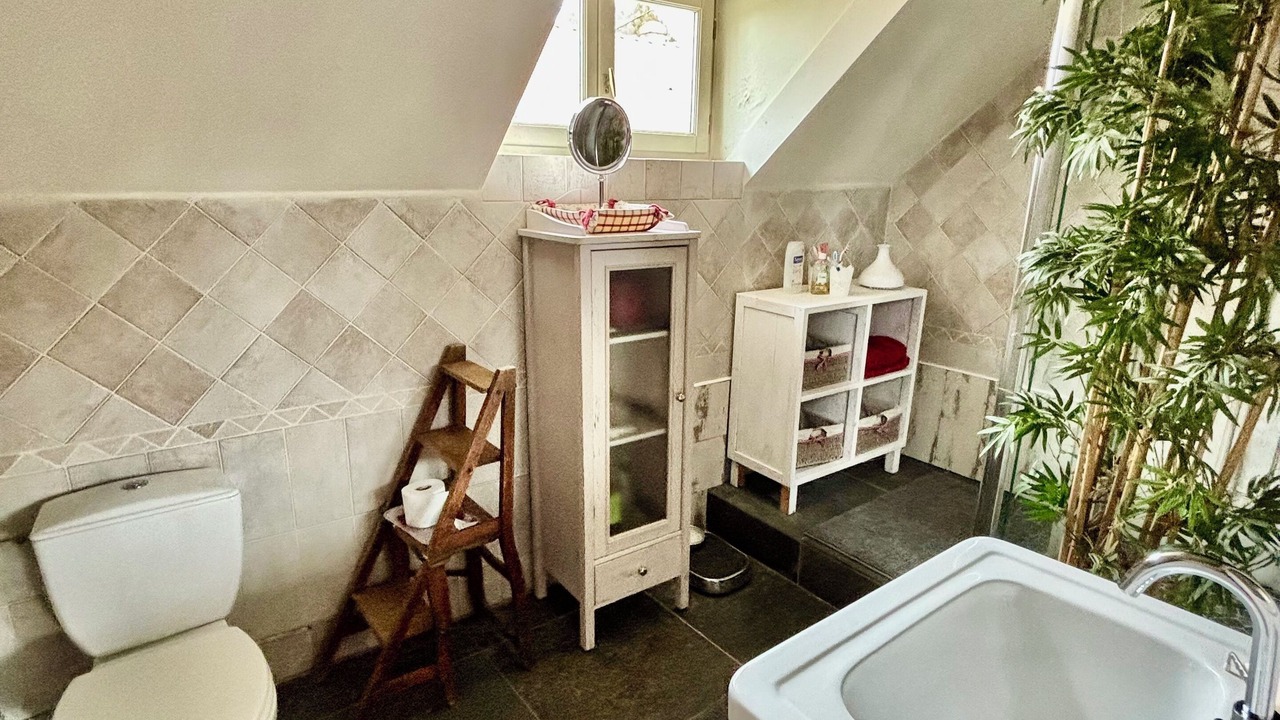 Photo of Bathroom in Saint-Martin-en-Biere