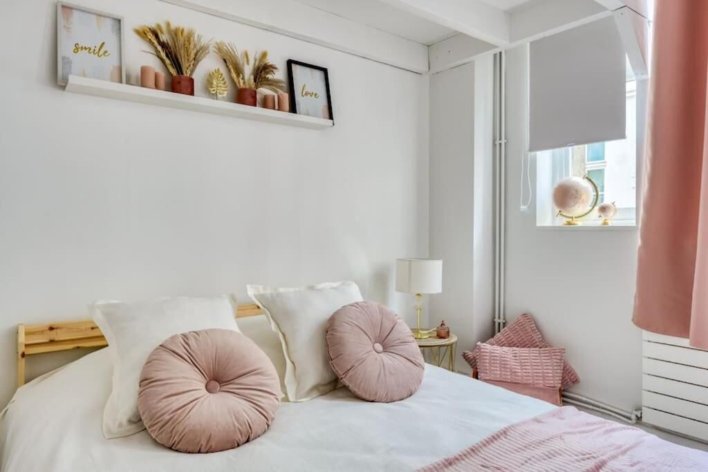 Photo of Bedroom in Archives