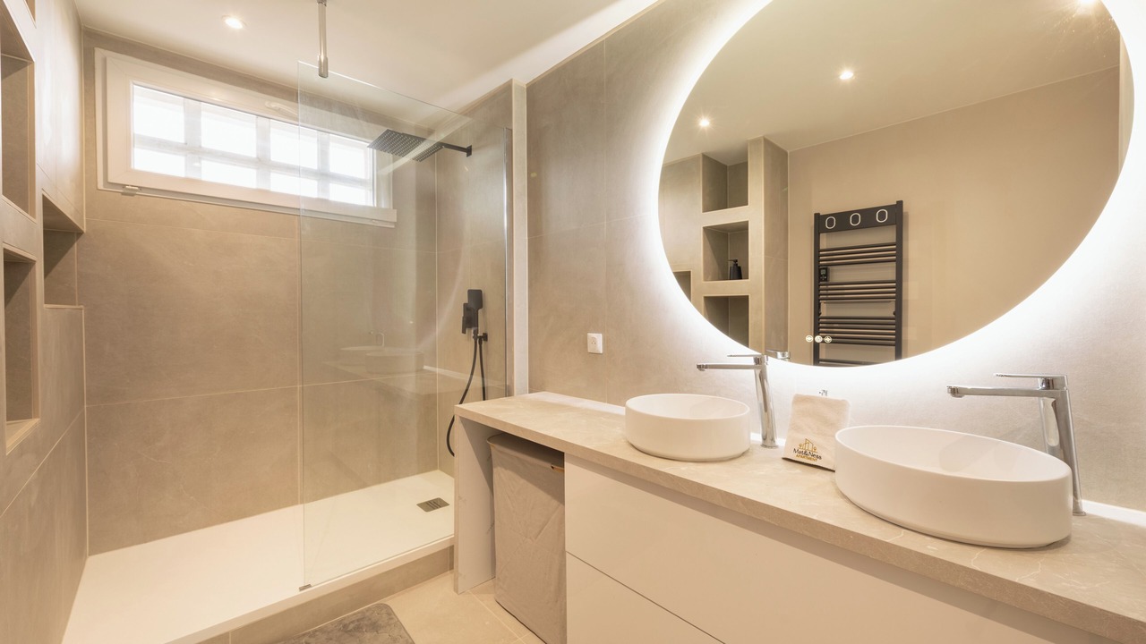 Photo of Bathroom in Beauvais