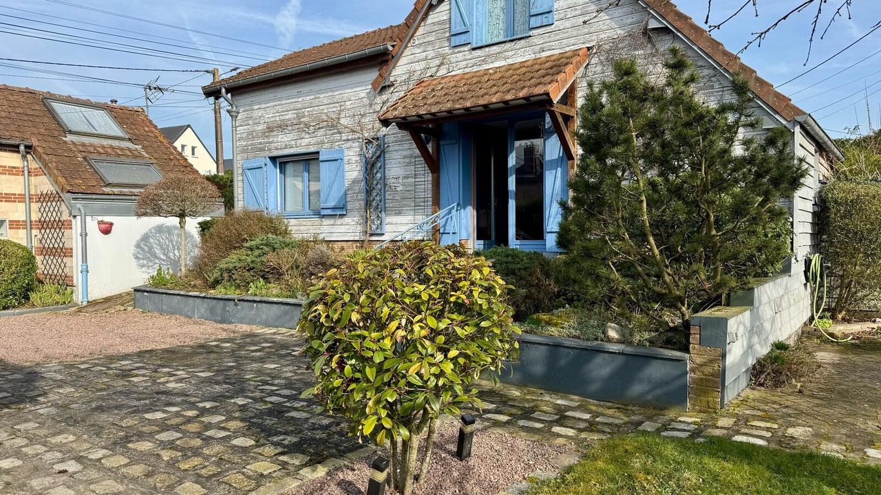 Photo of Outdoor in Cottenchy