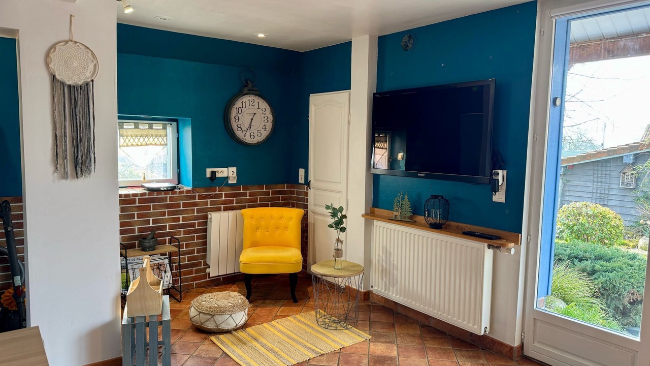 Photo of Livingroom in Cottenchy