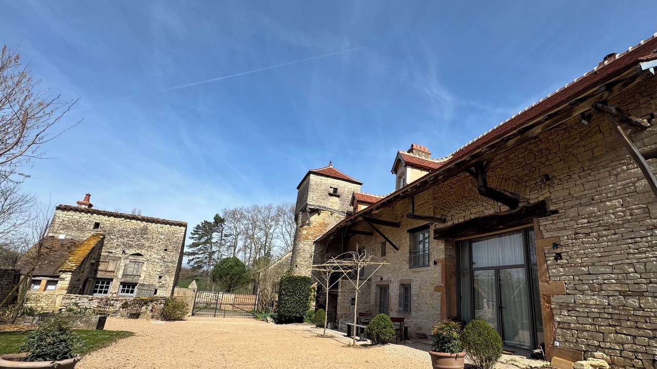 Photo of Outdoor in Chapaize