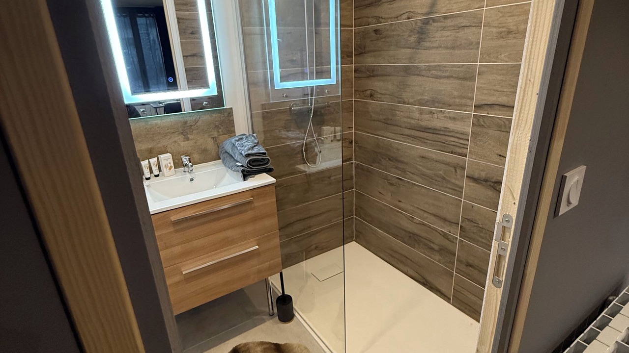 Photo of Bathroom in Estissac