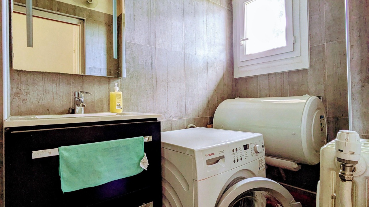 Photo of Bathroom in Massy