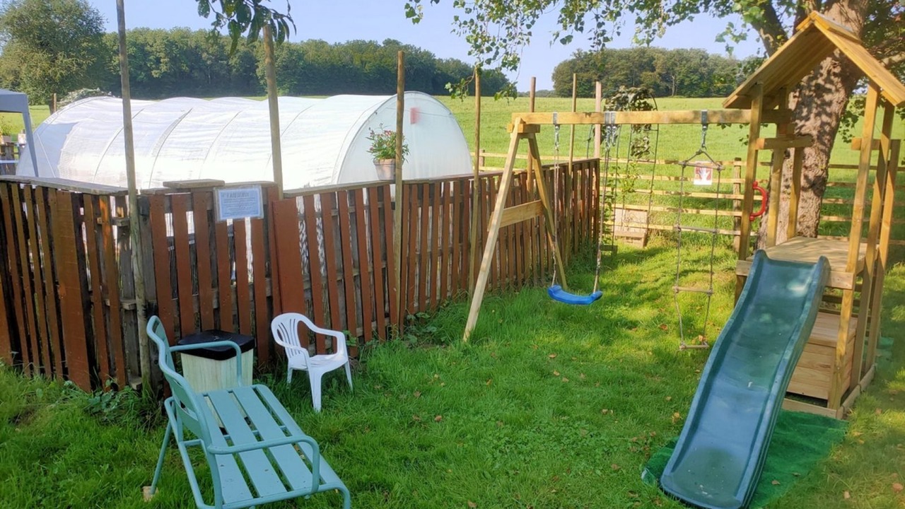 Photo of Outdoor in Montillot