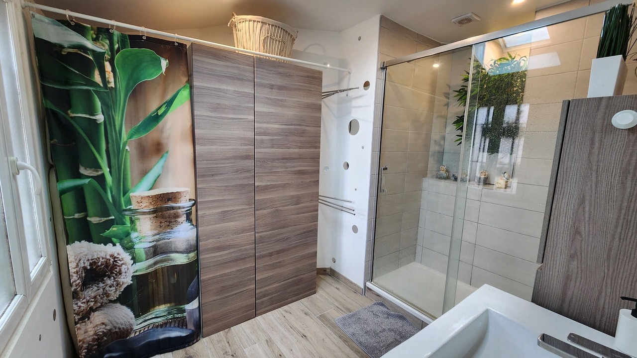 Photo of Bathroom in Pontault-Combault