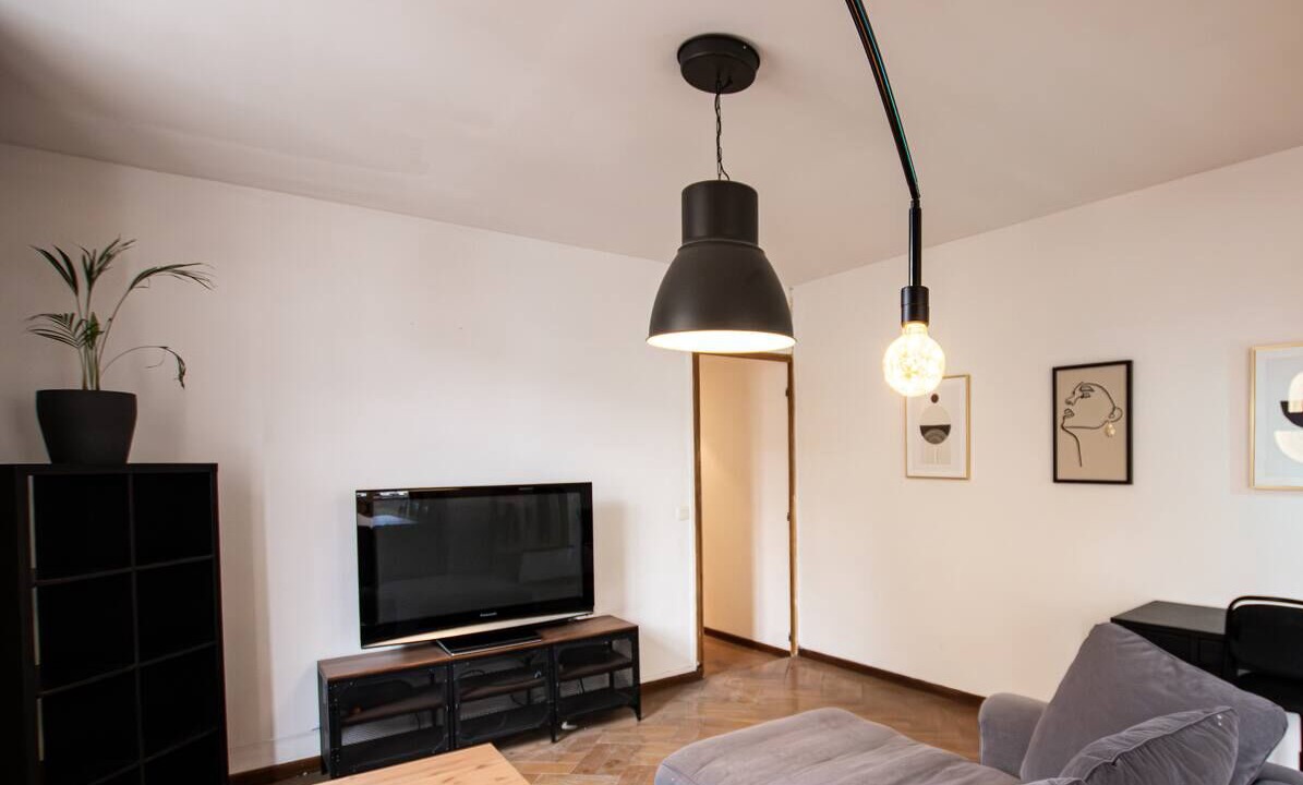 Photo of Livingroom in Lens