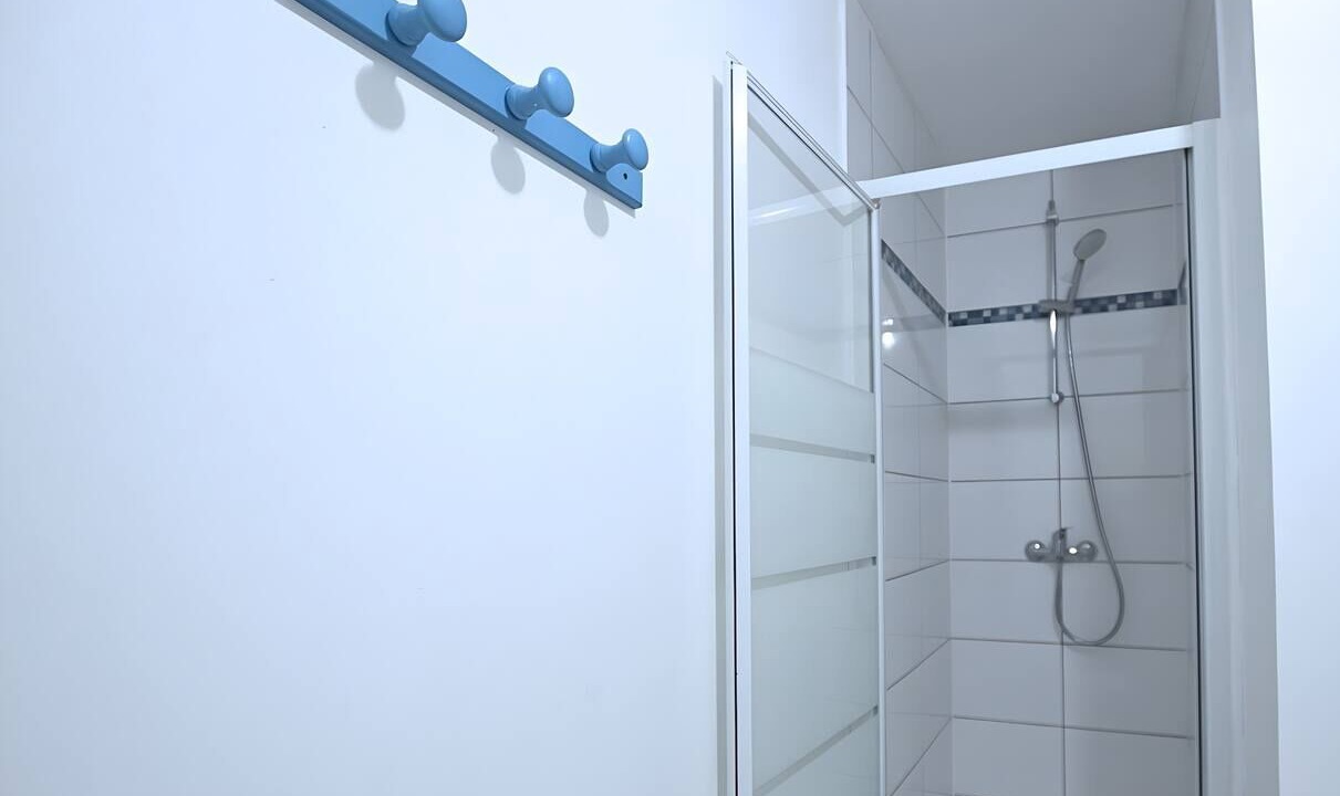 Photo of Bathroom in Noeux-les-Mines