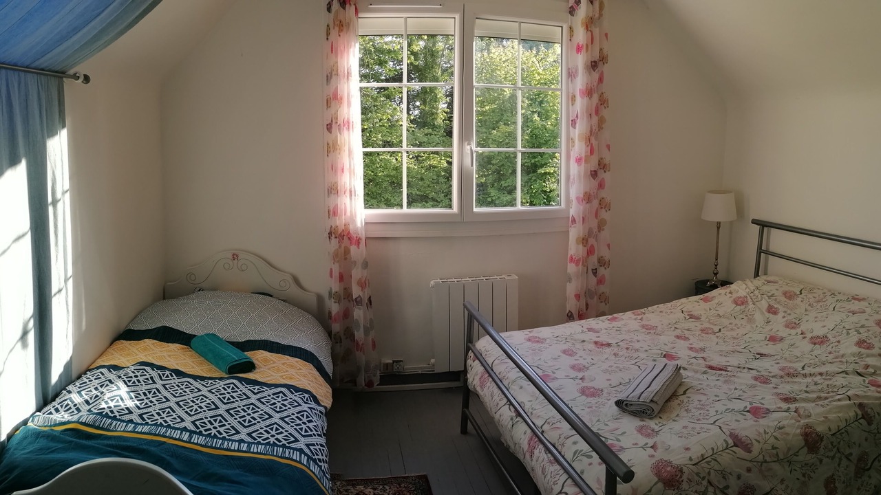 Photo of Bedroom in Neville
