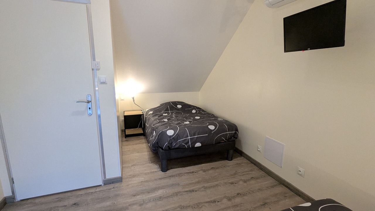 Photo of Bedroom in Chilleurs-aux-Bois